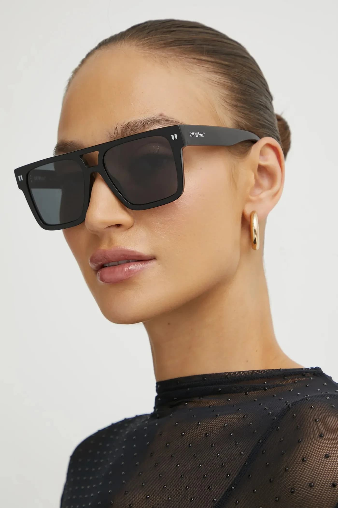 Солнцезащитные очки - фото 3