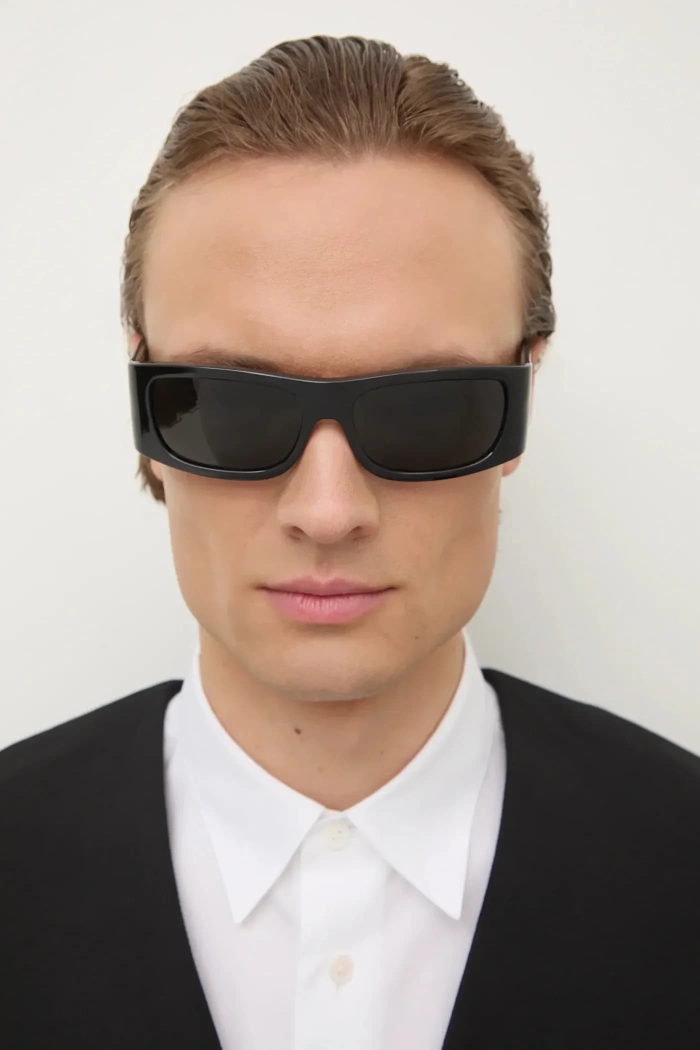 Солнцезащитные очки - фото 8