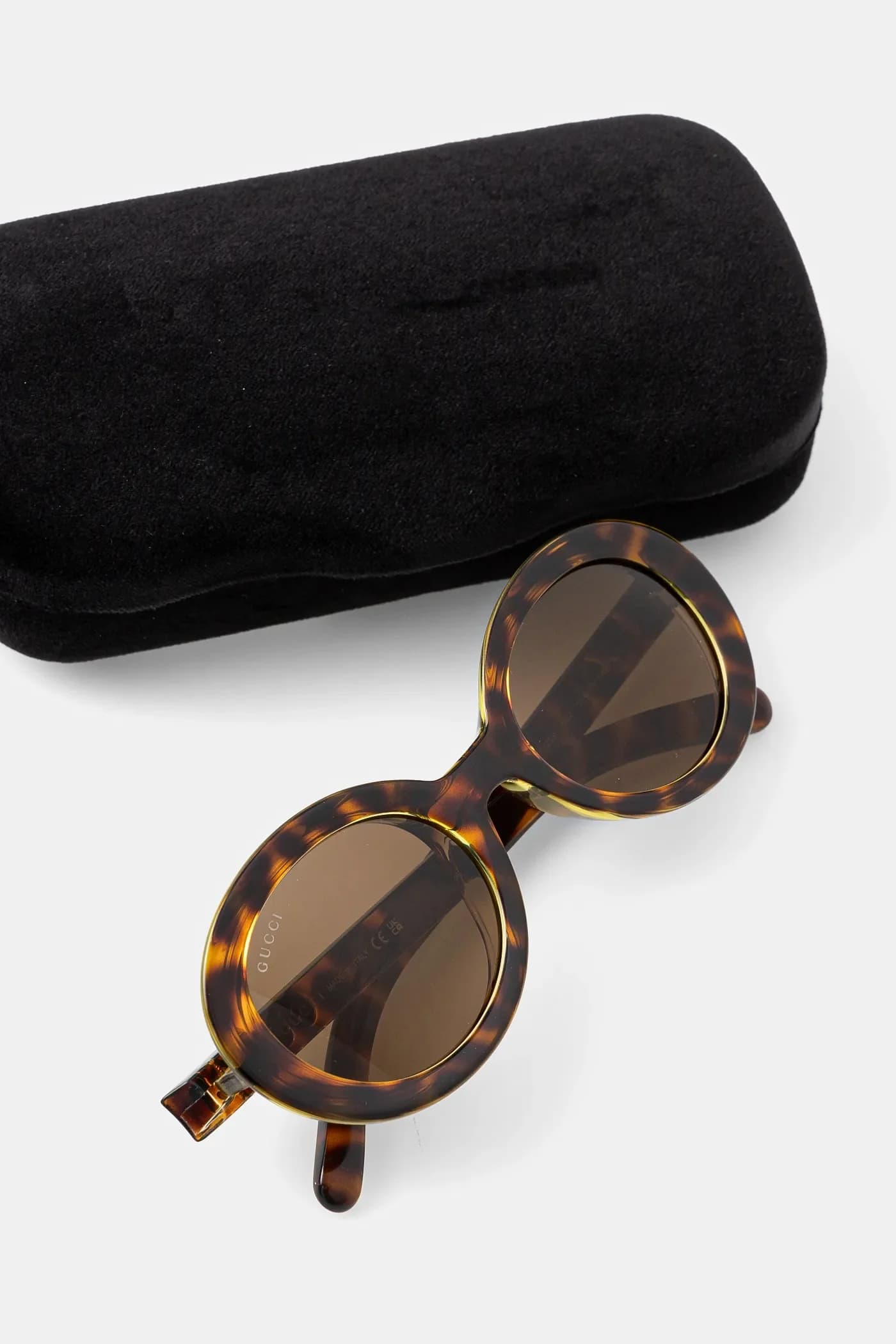 Солнцезащитные очки - фото 4