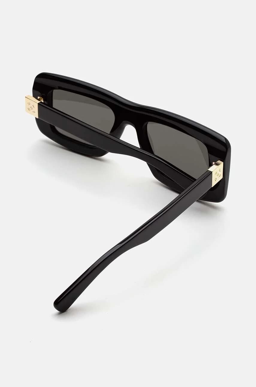 Солнцезащитные очки - фото 4