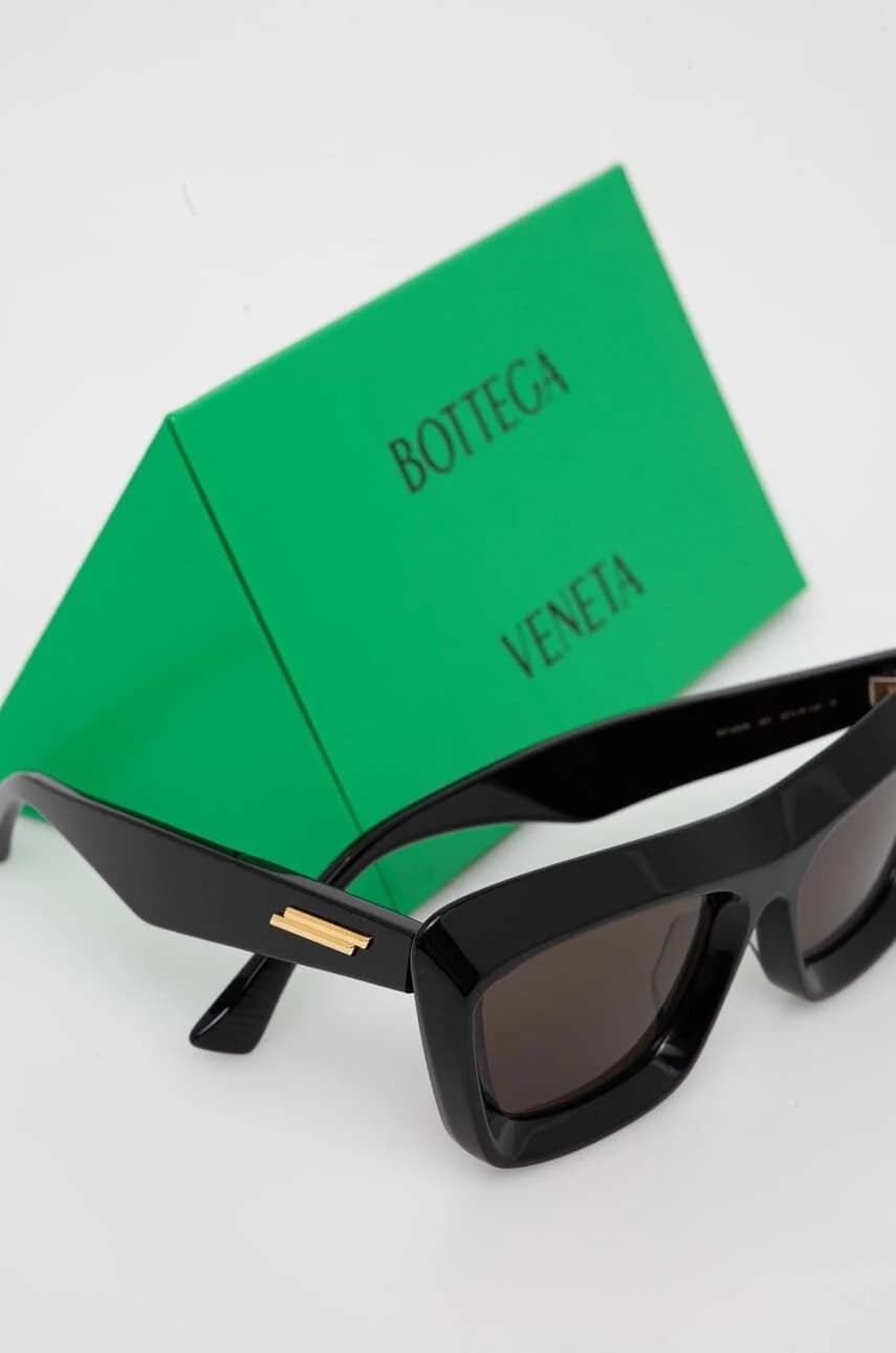 Солнцезащитные очки - фото 4