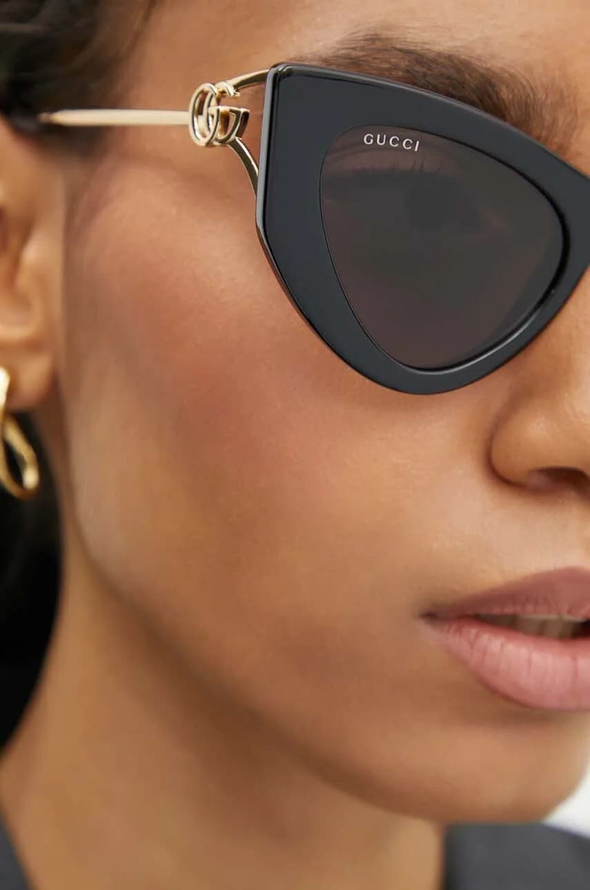 Солнцезащитные очки - фото 6