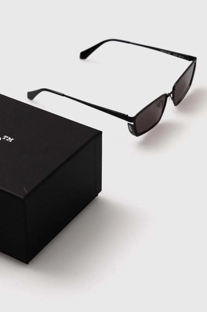 Солнцезащитные очки - фото 3