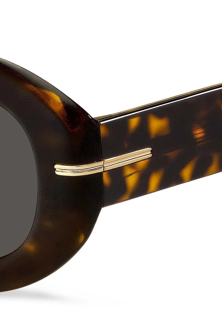 Солнцезащитные очки - фото 5