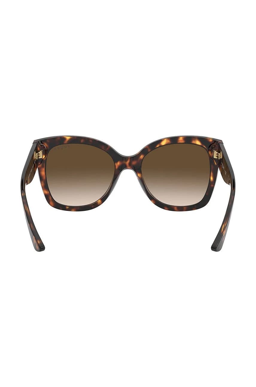 Солнцезащитные очки - фото 6