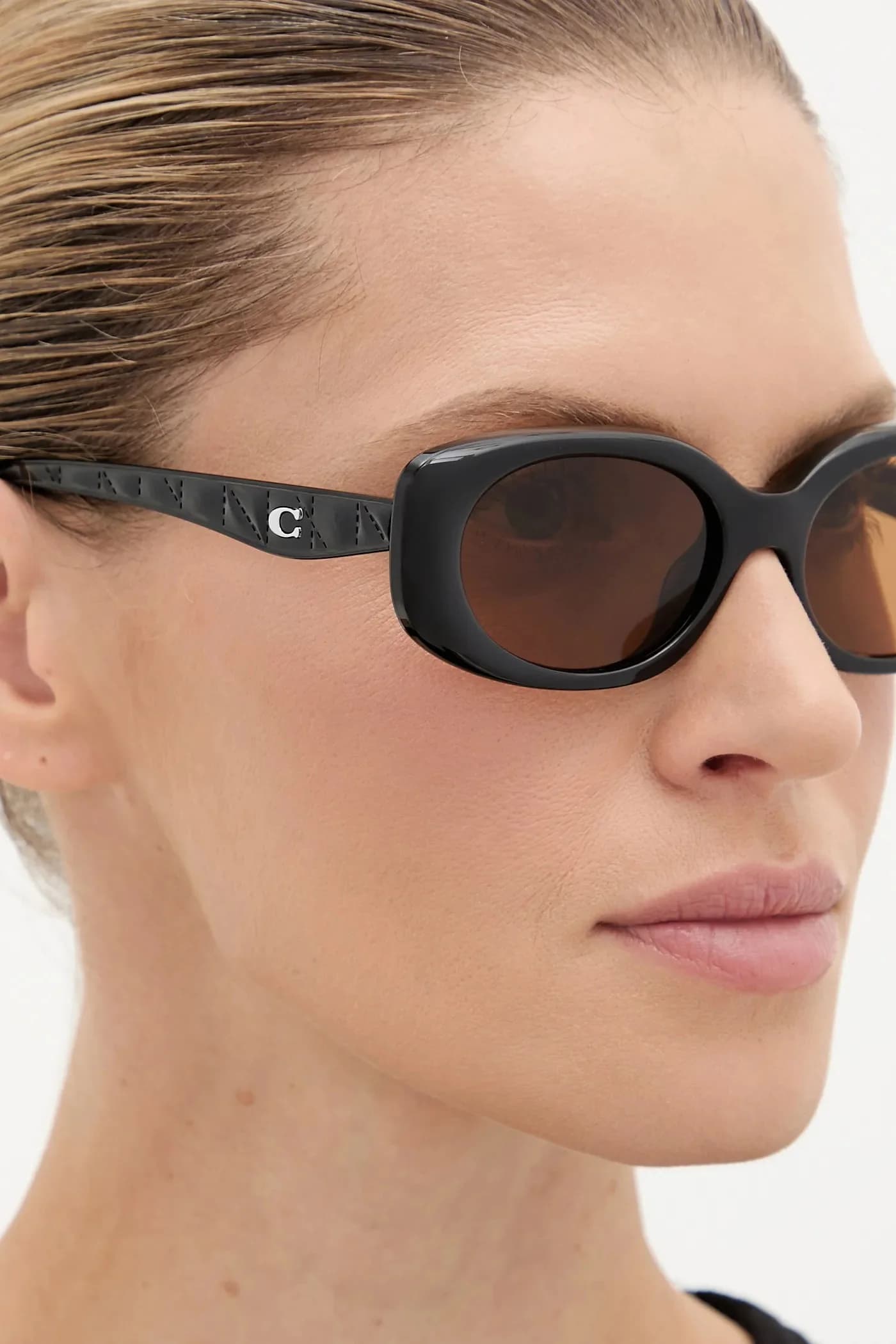 Солнцезащитные очки - фото 8