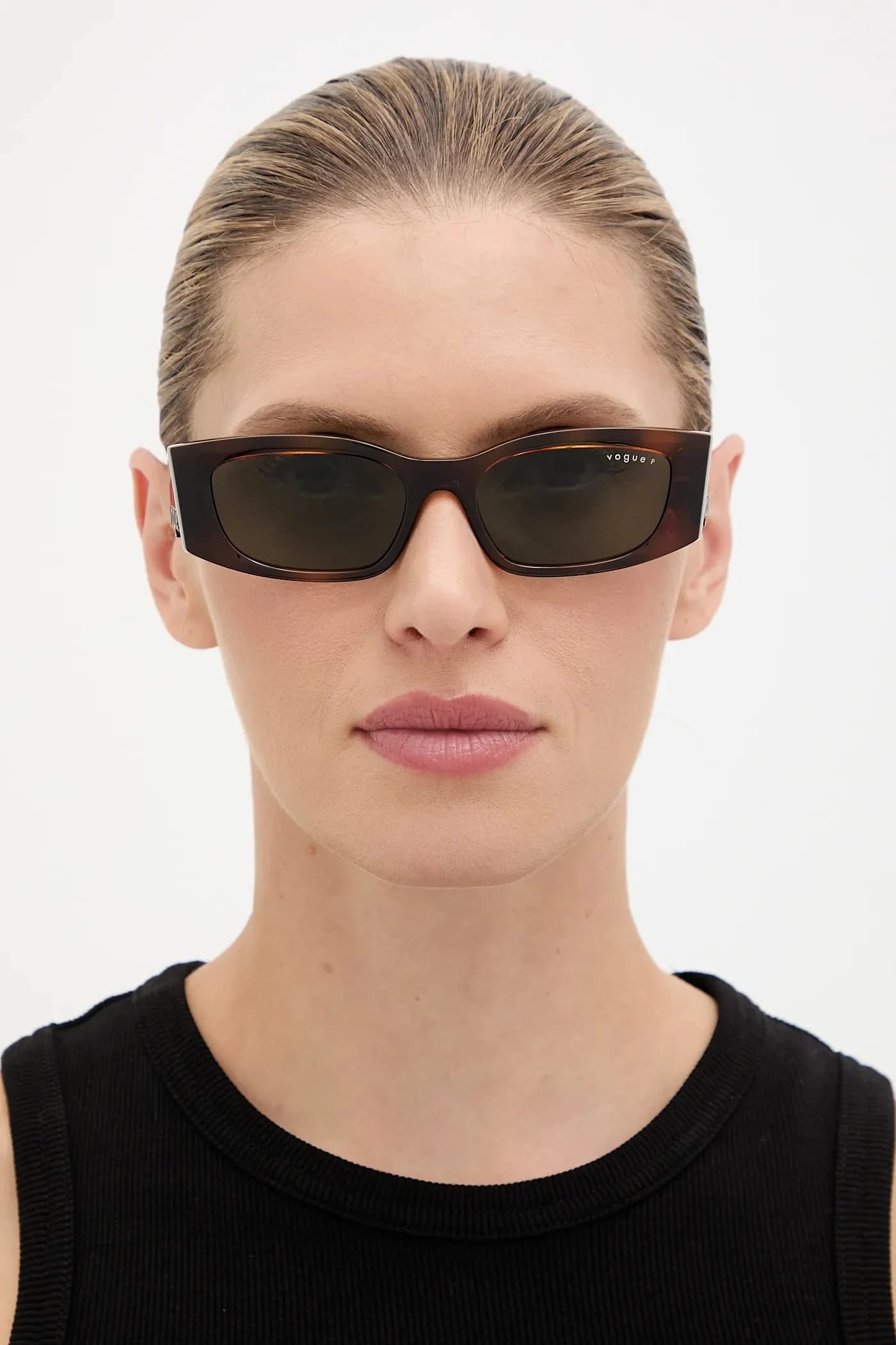 Солнцезащитные очки - фото 7