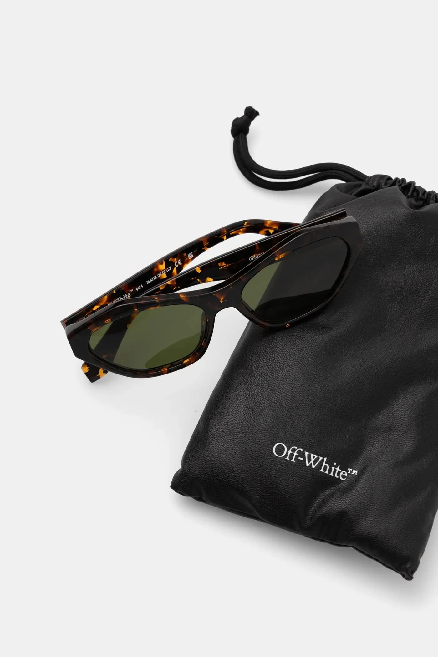 Солнцезащитные очки - фото 5