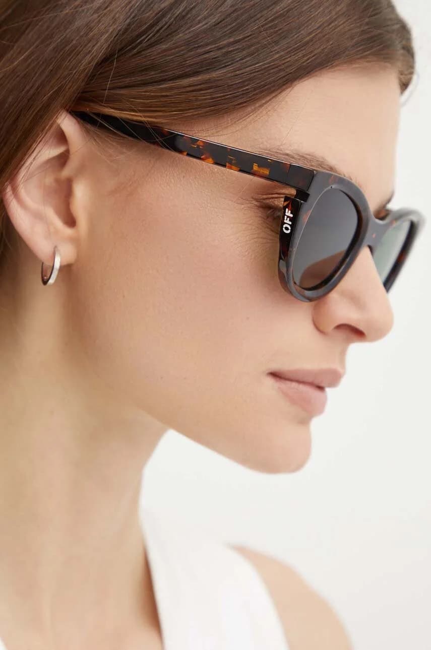 Солнцезащитные очки - фото 4