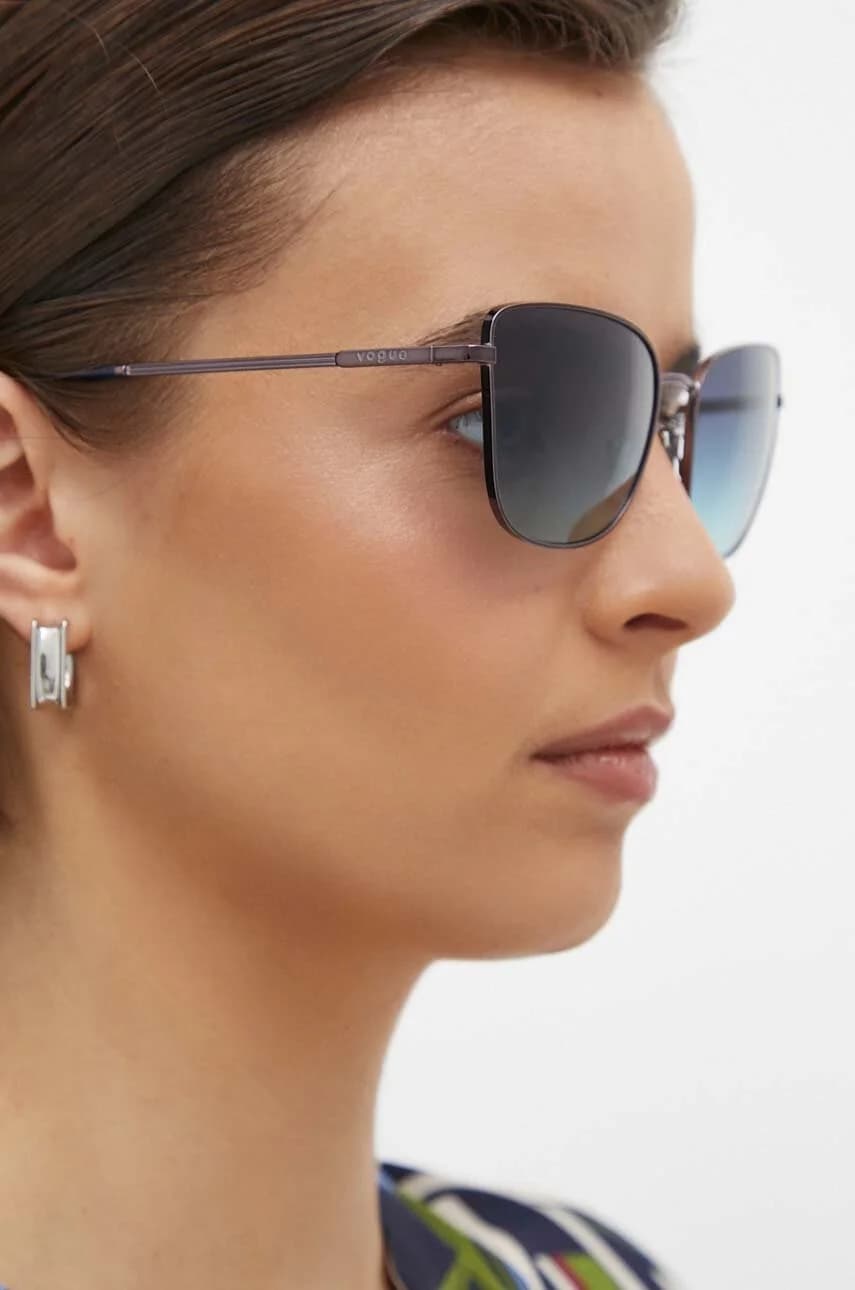 Солнцезащитные очки - фото 2