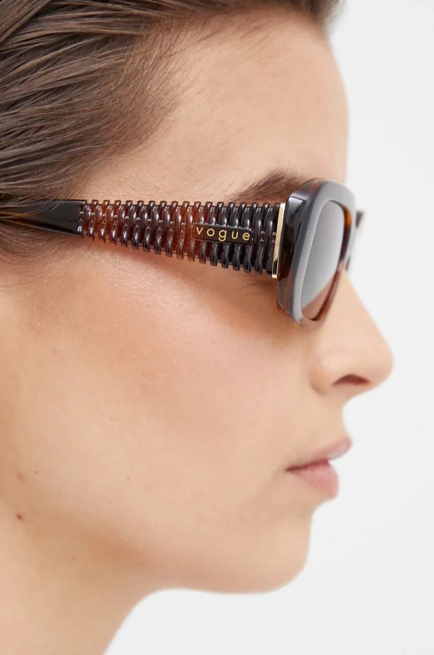 Солнцезащитные очки - фото 2