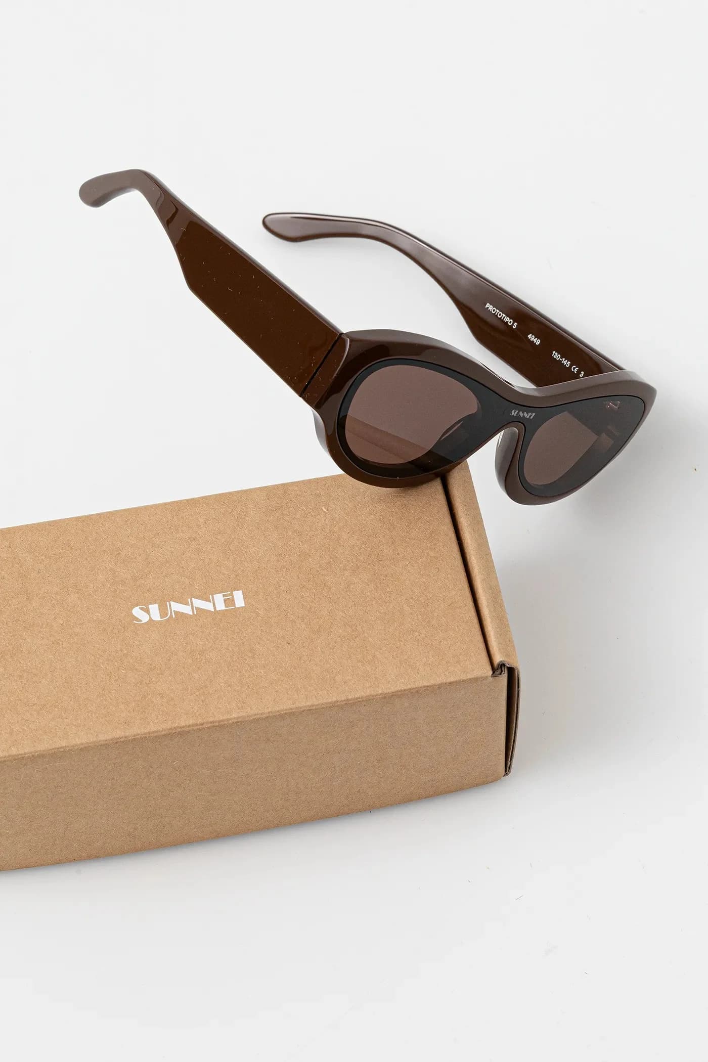 Солнцезащитные очки - фото 5