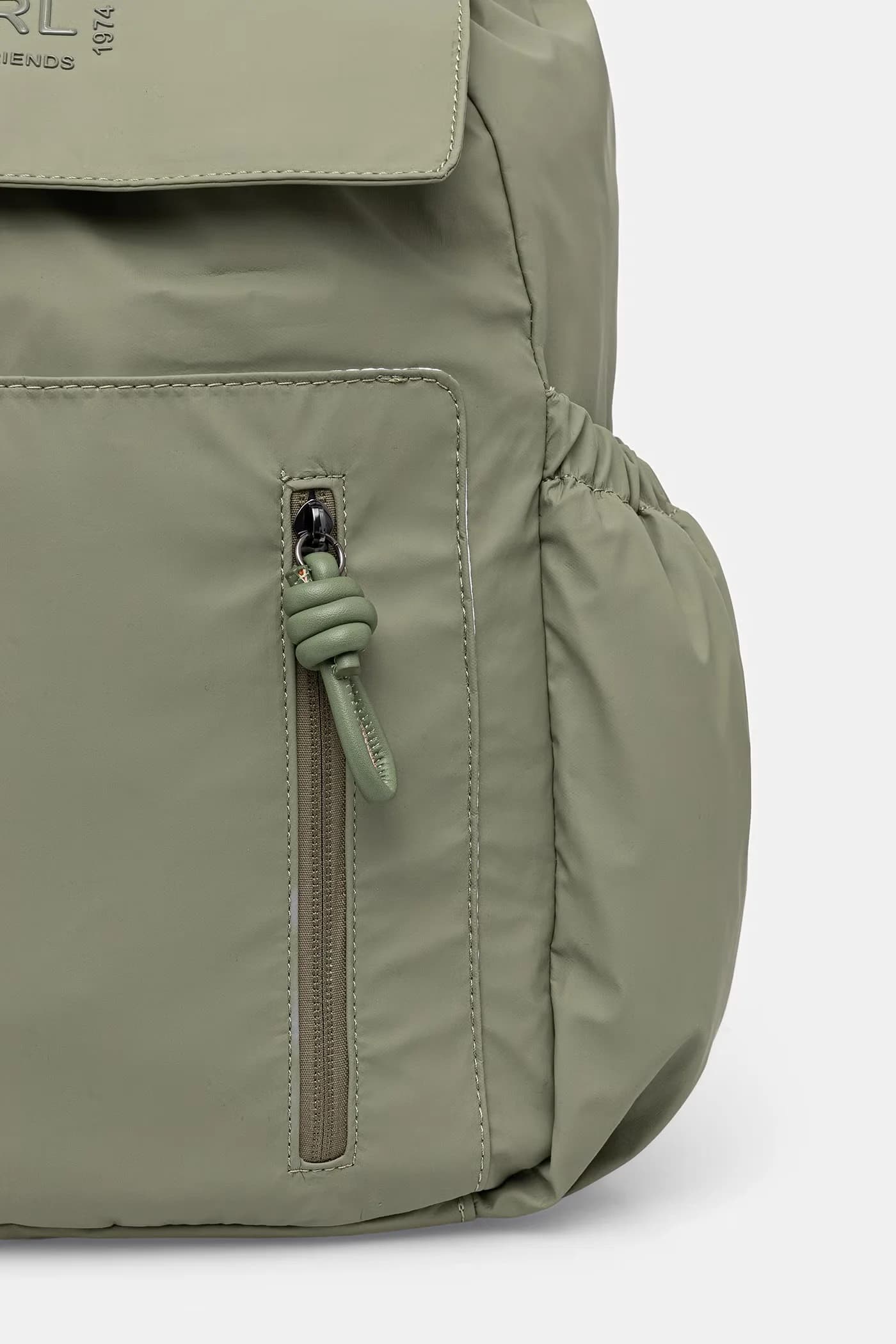 Рюкзачок с пеленальным столиком - фото 4