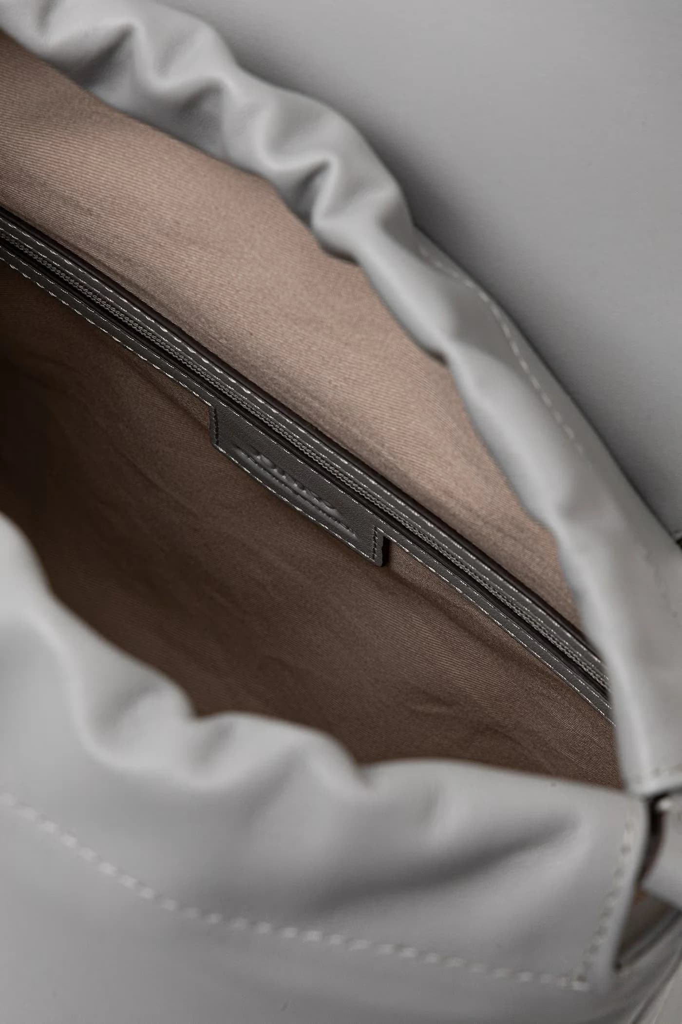 Кожаный рюкзак - фото 6