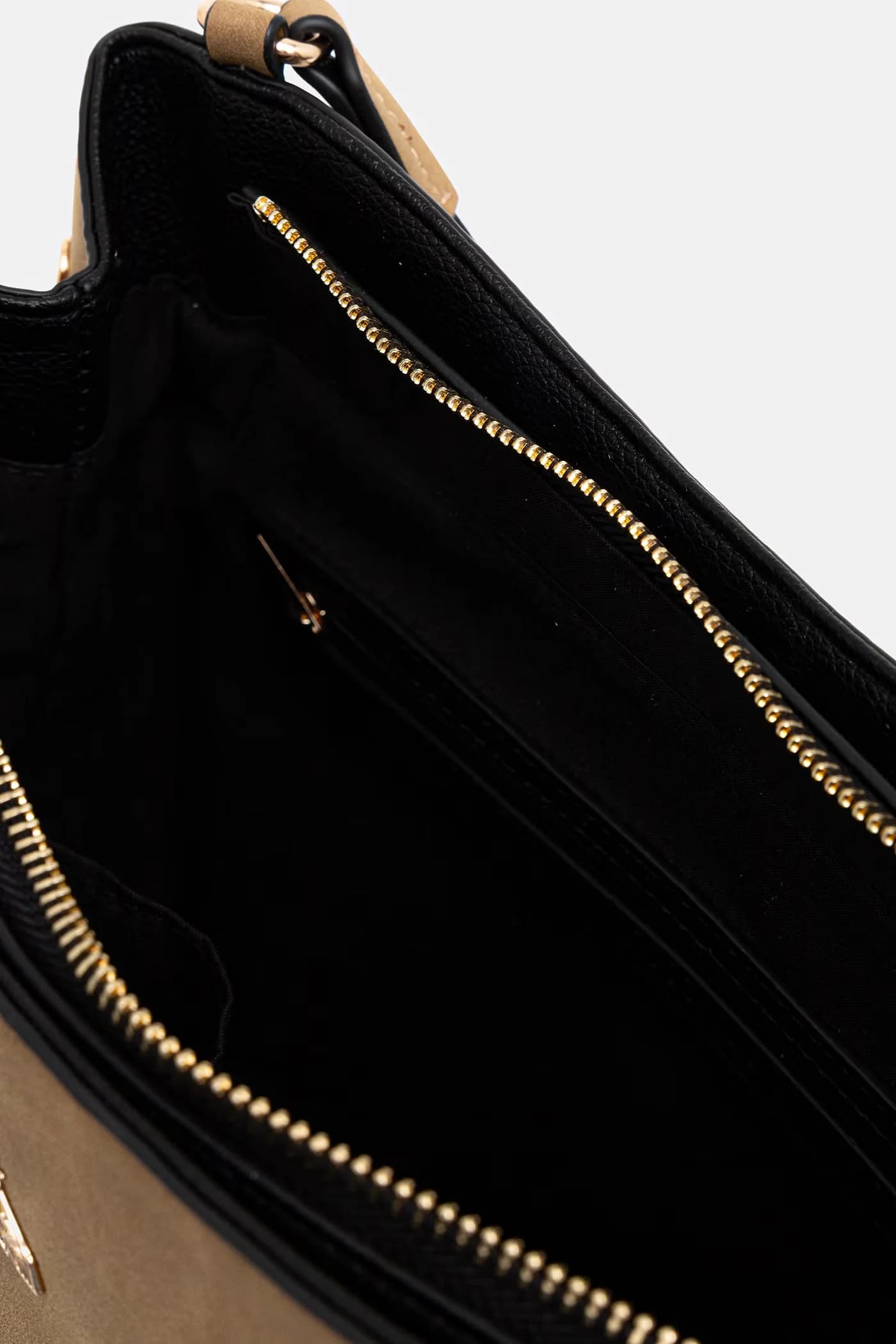 Женский рюкзак из искусственной кожи. - фото 5