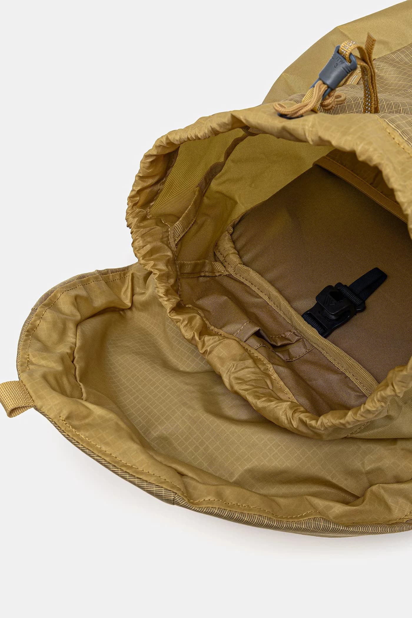 рюкзак Arrio 22л - фото 5