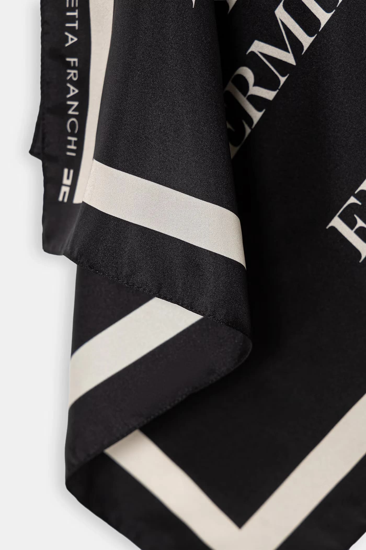 Женский шелковый шарф - фото 3