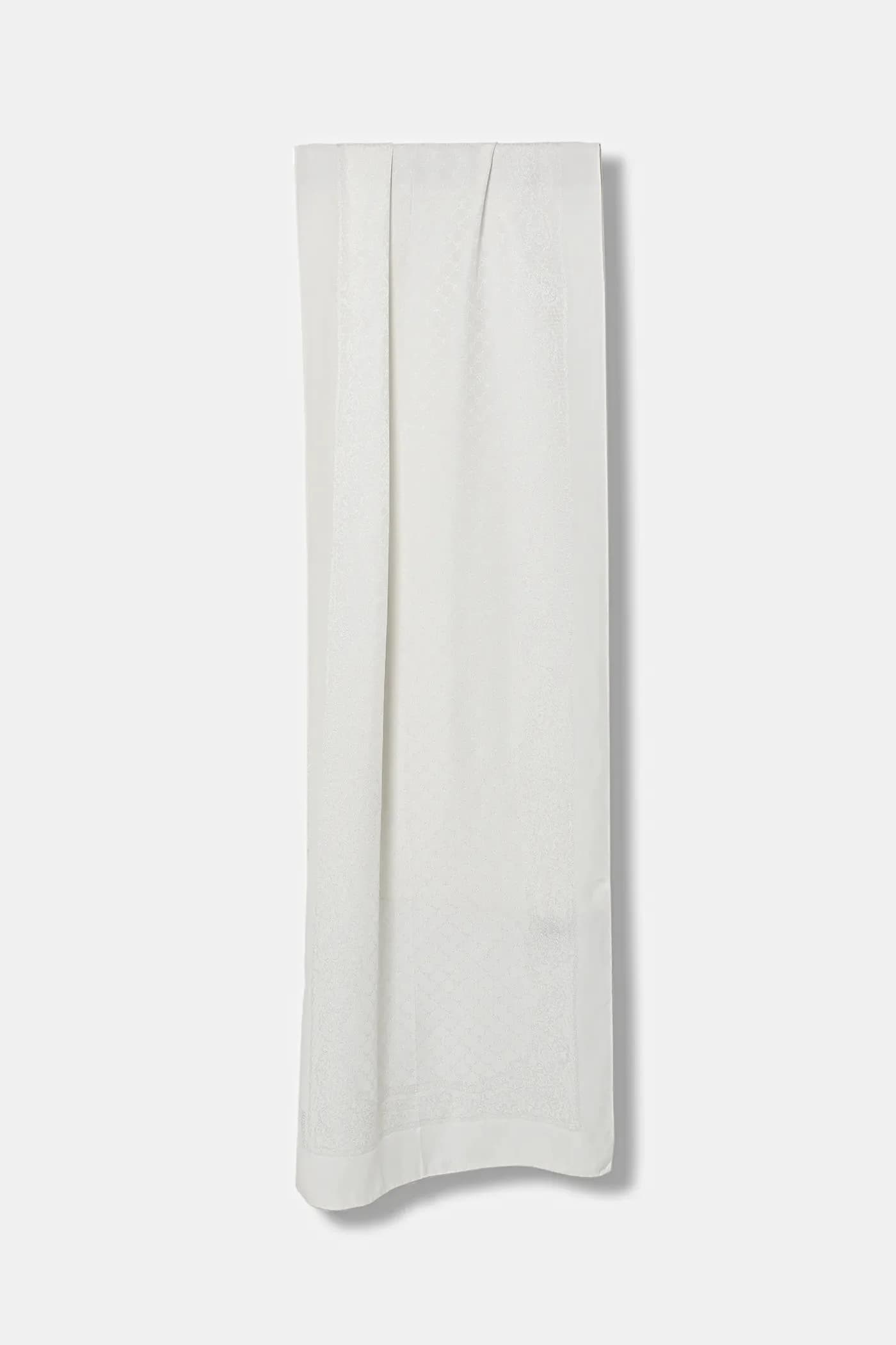 Шелковый шарф