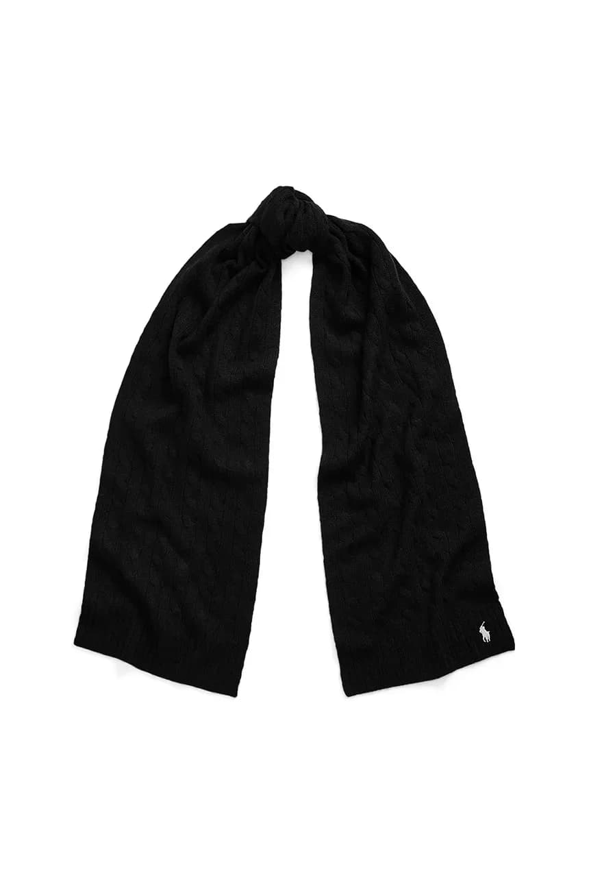 Шерстяной шарф