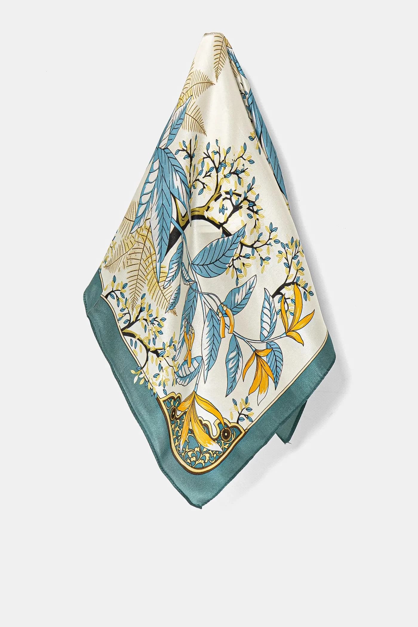 Шелковый шарф