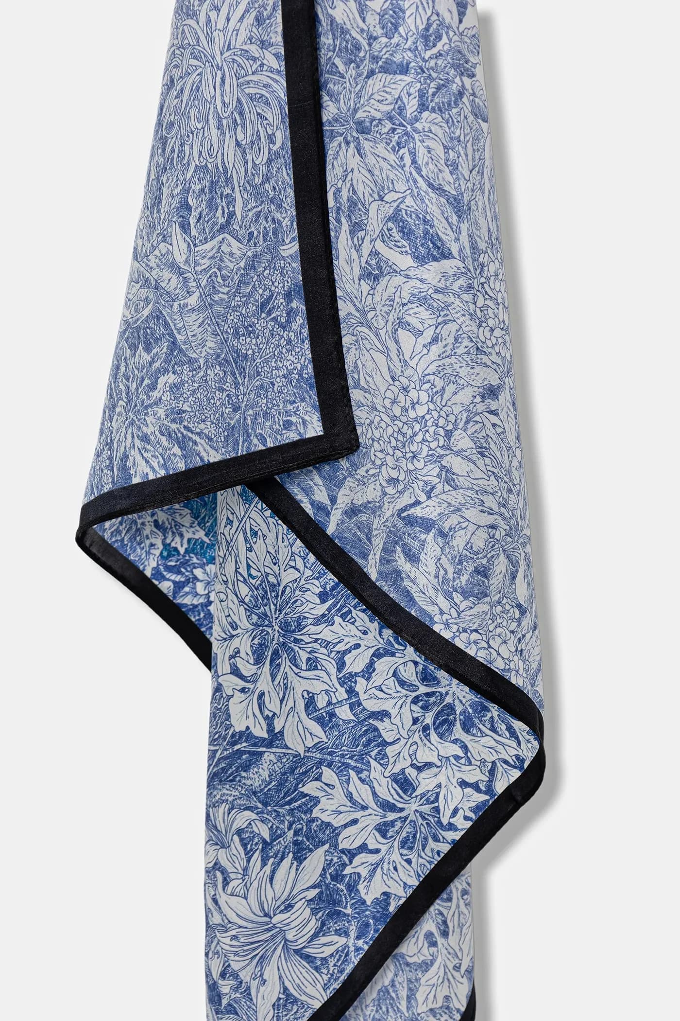 Шелковый шарф - фото 2