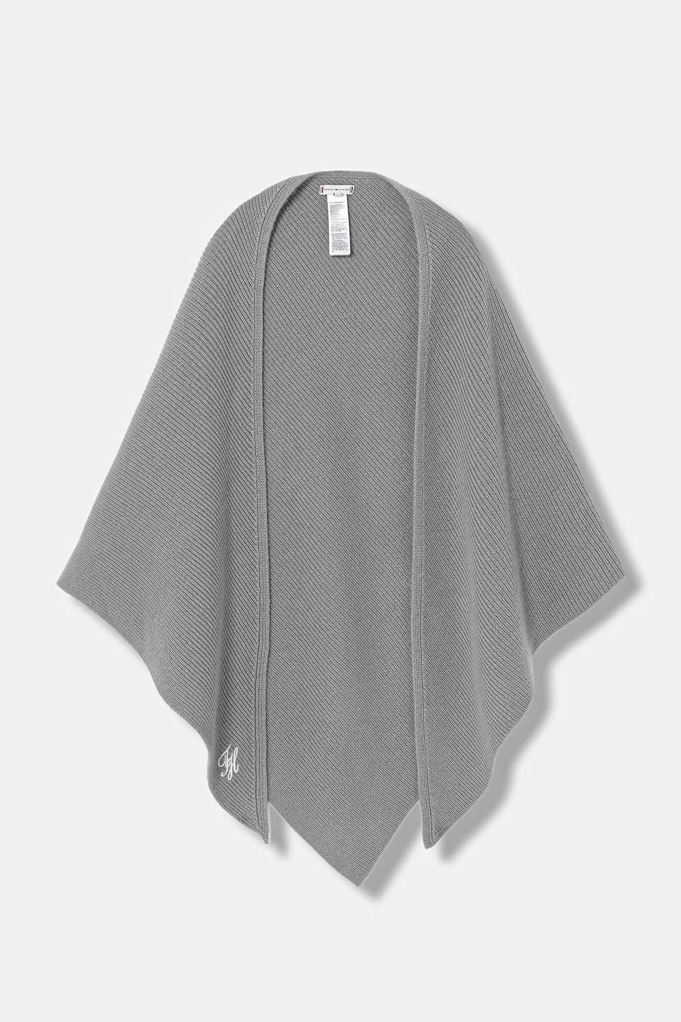 Шерстяной шарф