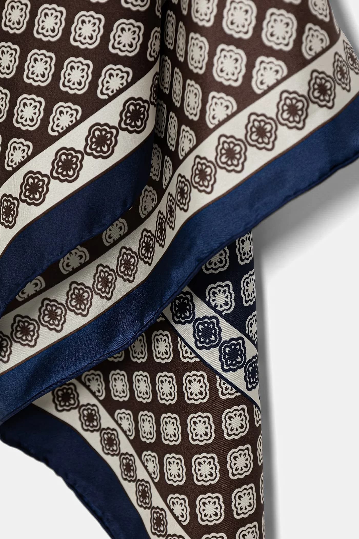 AONESTO женский шелковый шарф - фото 2