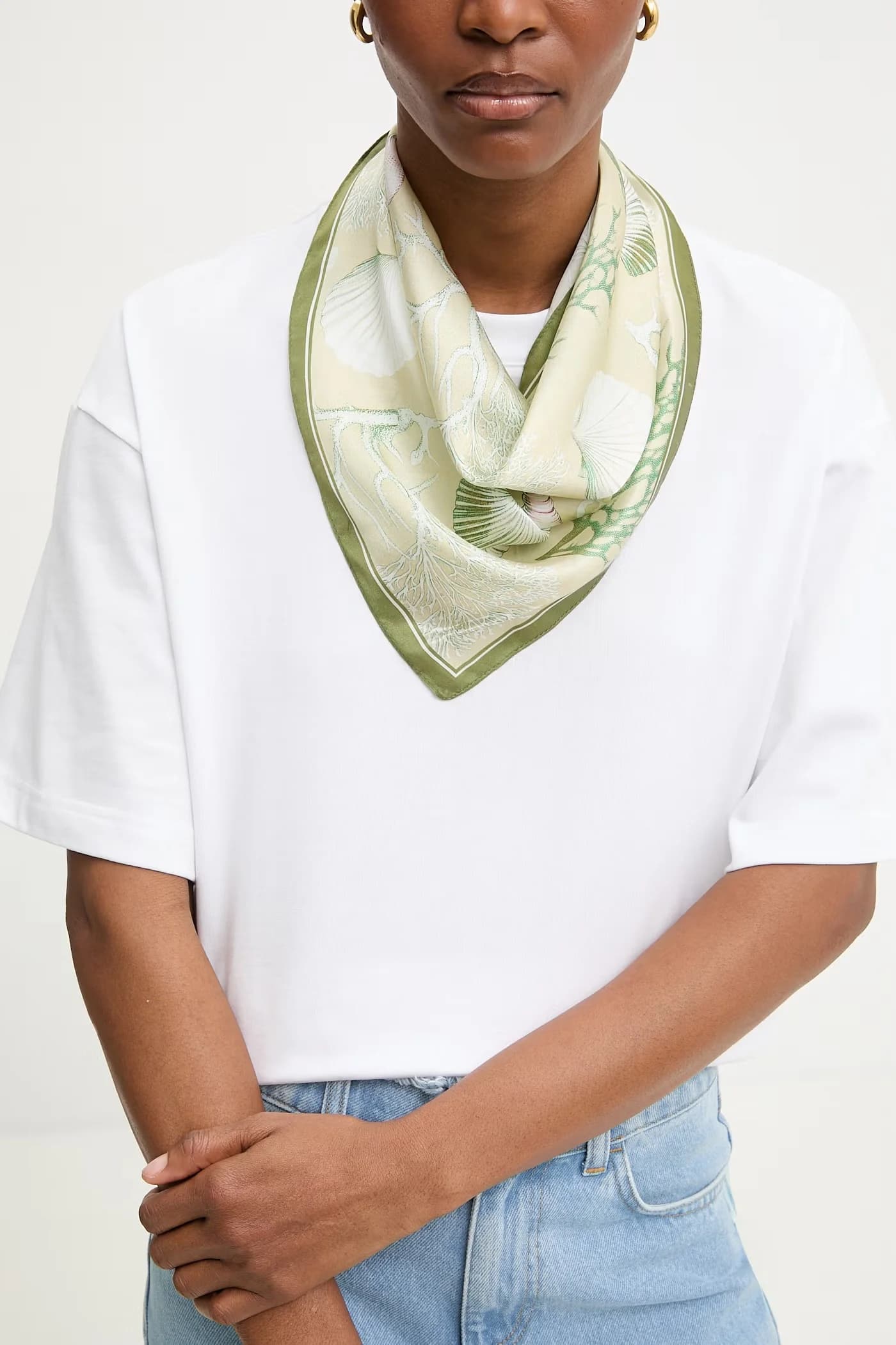 Шелковый шарф