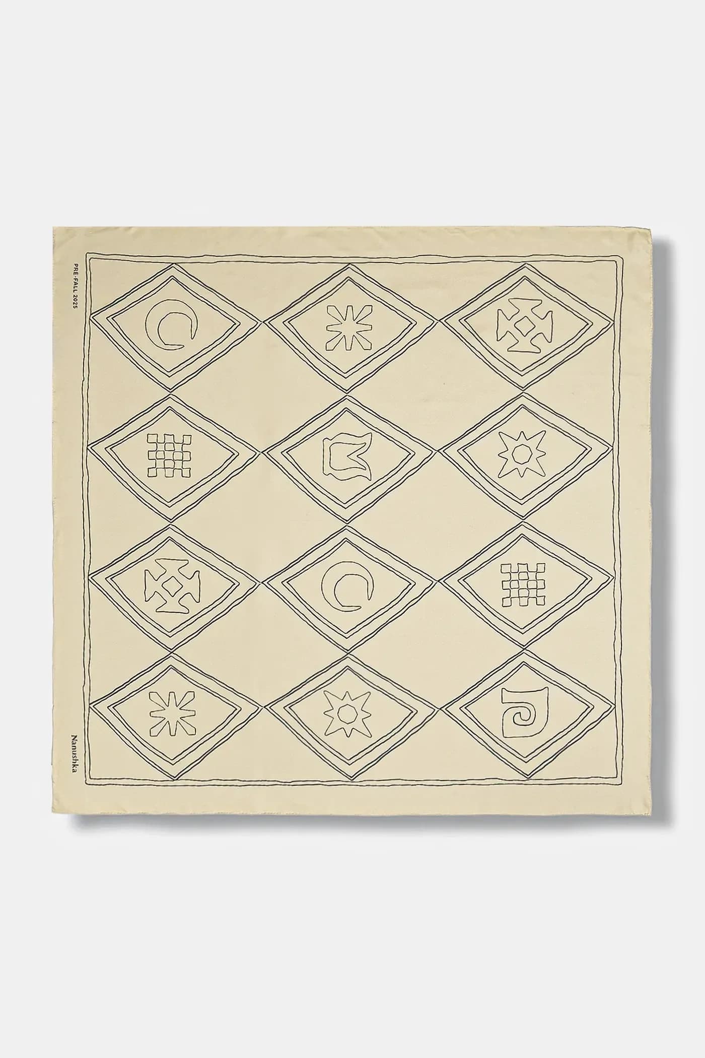 Шелковый шарф