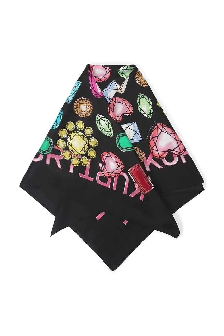 Шелковый шарф