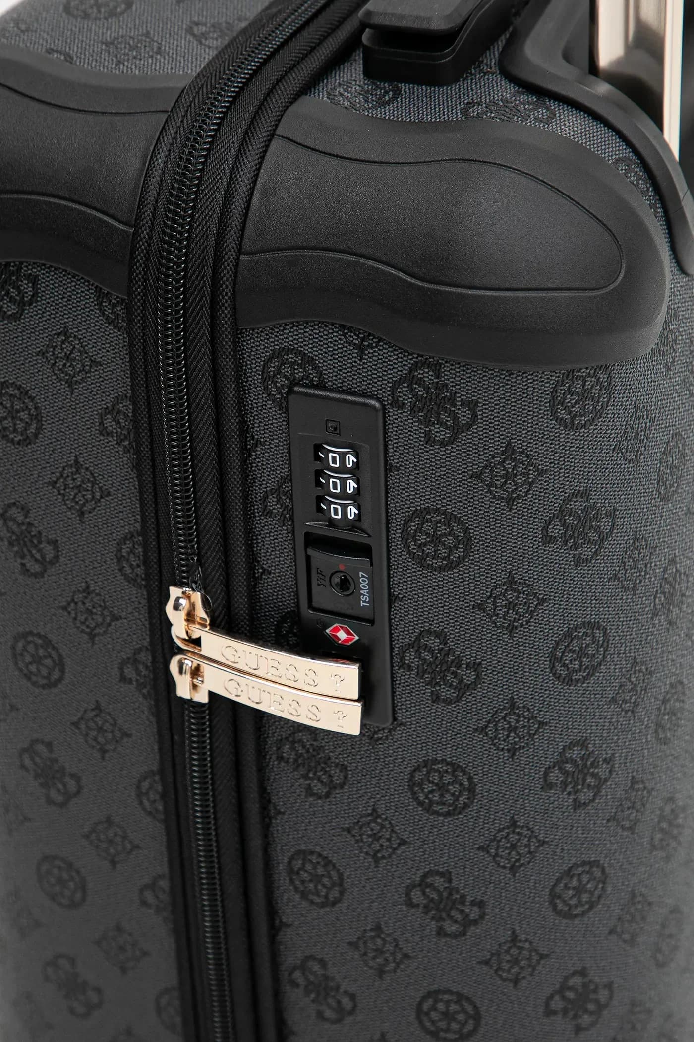 Чемодан - фото 4