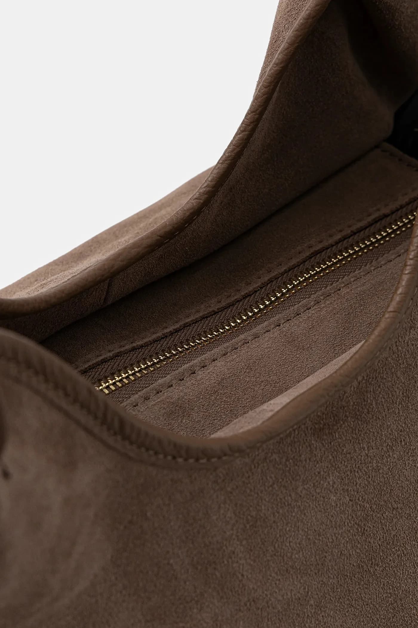 Замшевая сумочка - фото 4