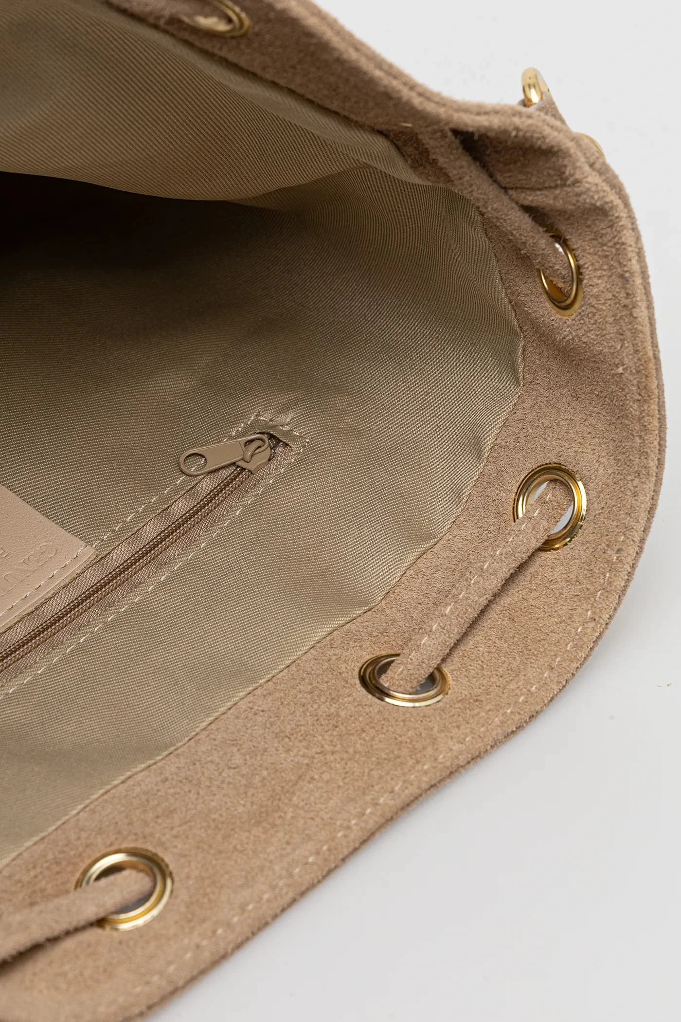 Замшевая сумочка - фото 5