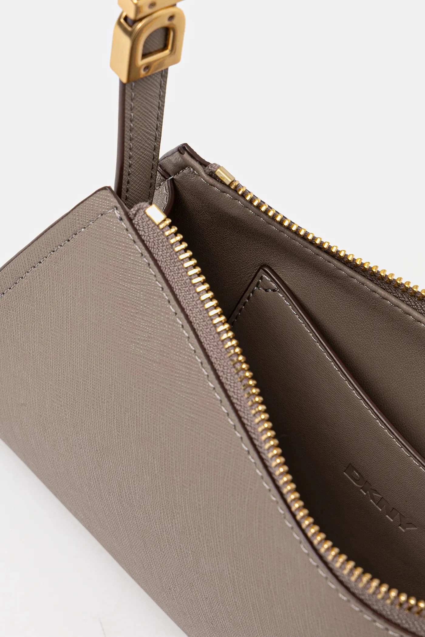 Кожаная сумочка - фото 4