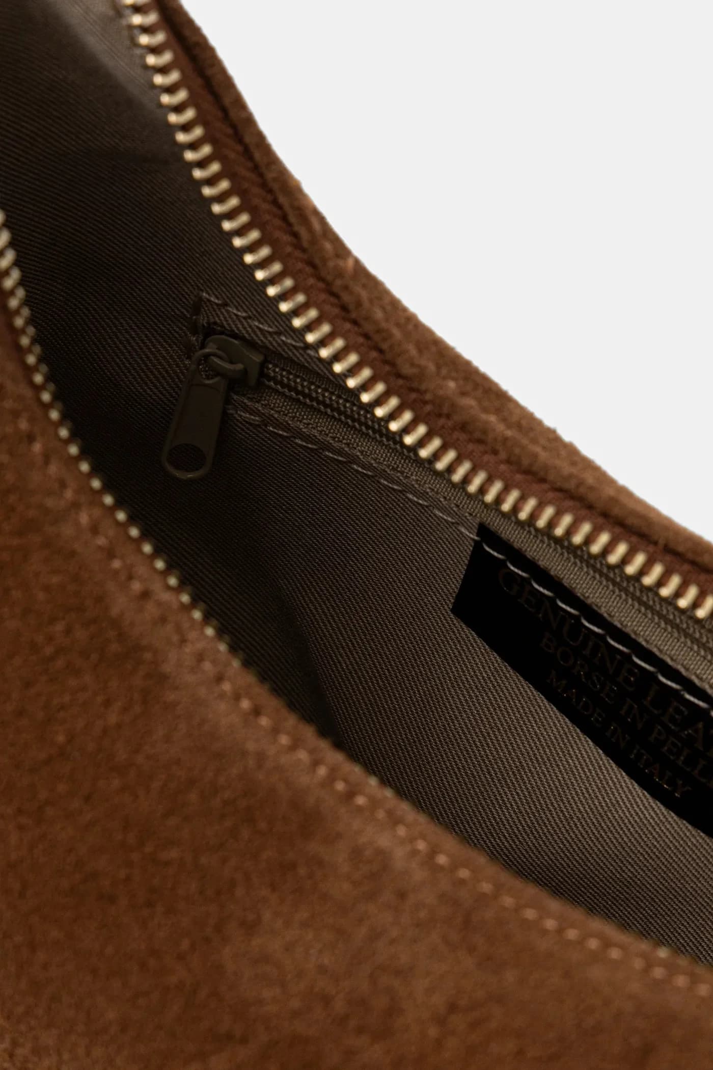 Замшевая сумочка - фото 5