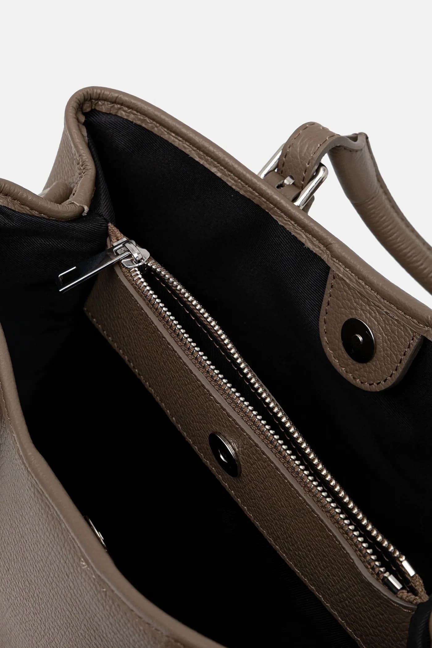 Кожаная сумочка - фото 5