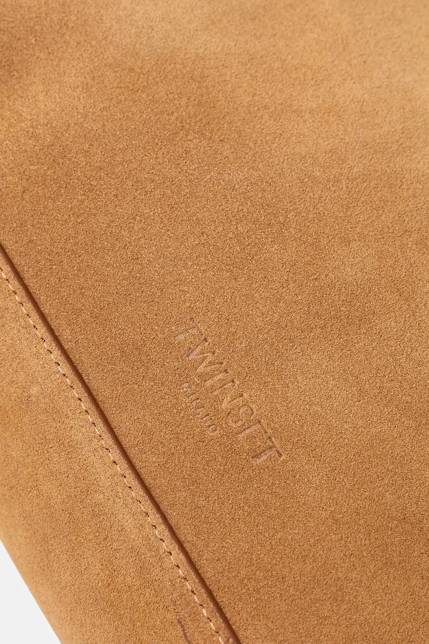 Замшевая сумочка - фото 4