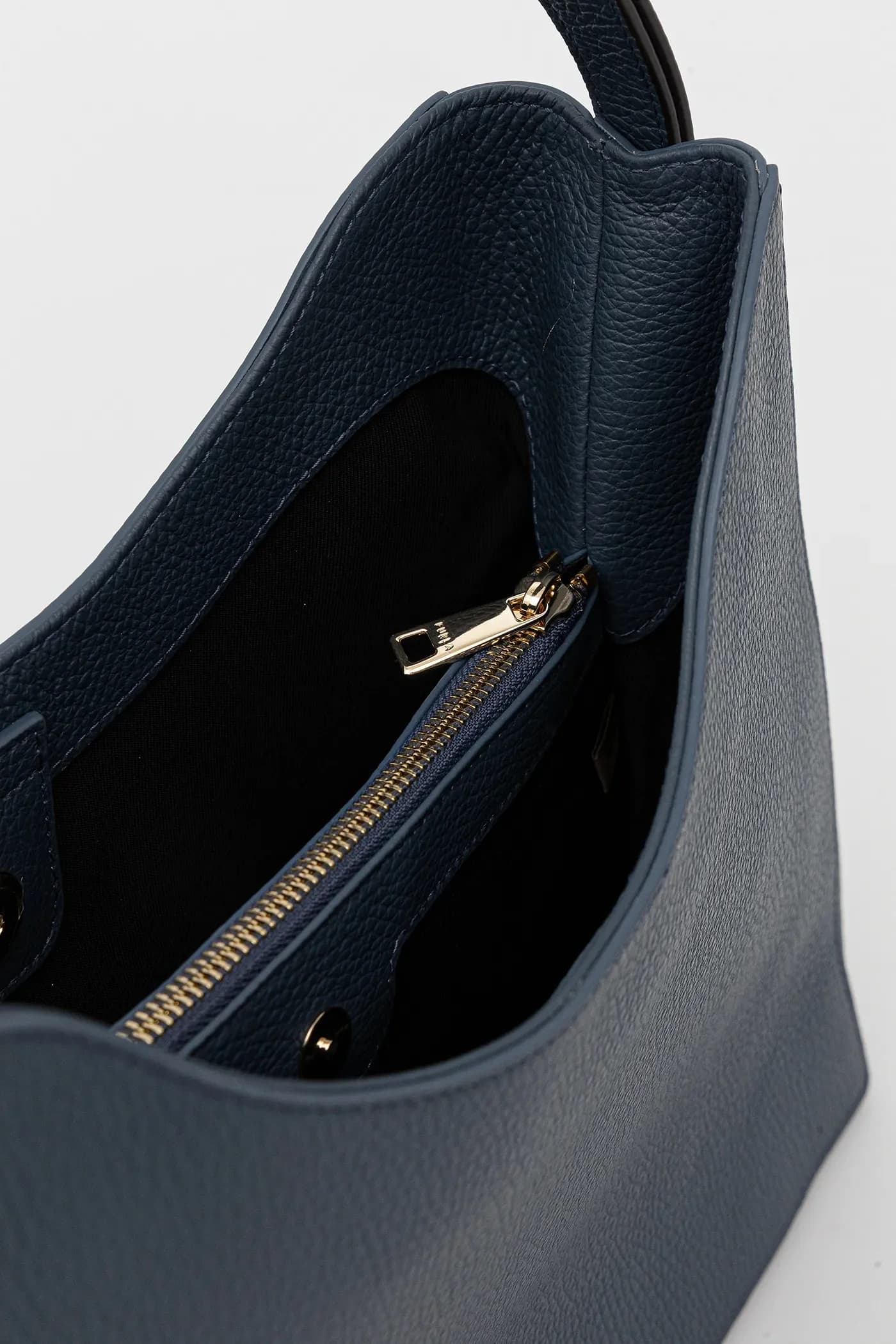 Кожаная сумочка - фото 4