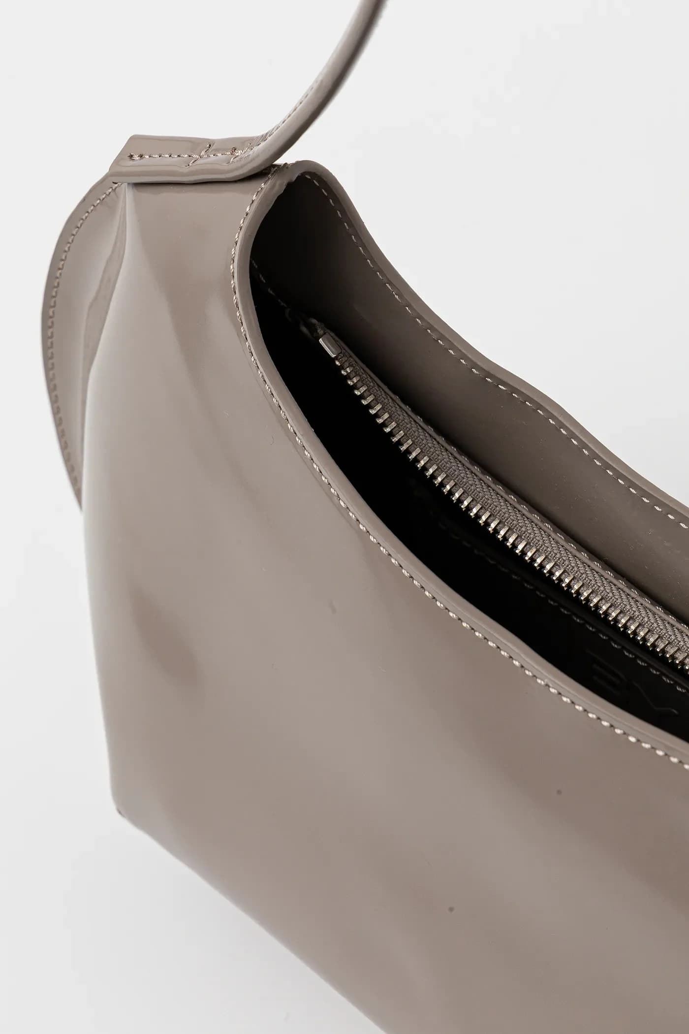 Кожаная сумочка - фото 5