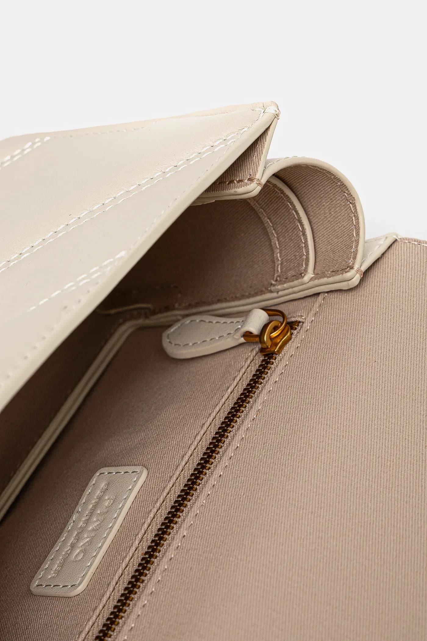 Кожаная сумочка - фото 5