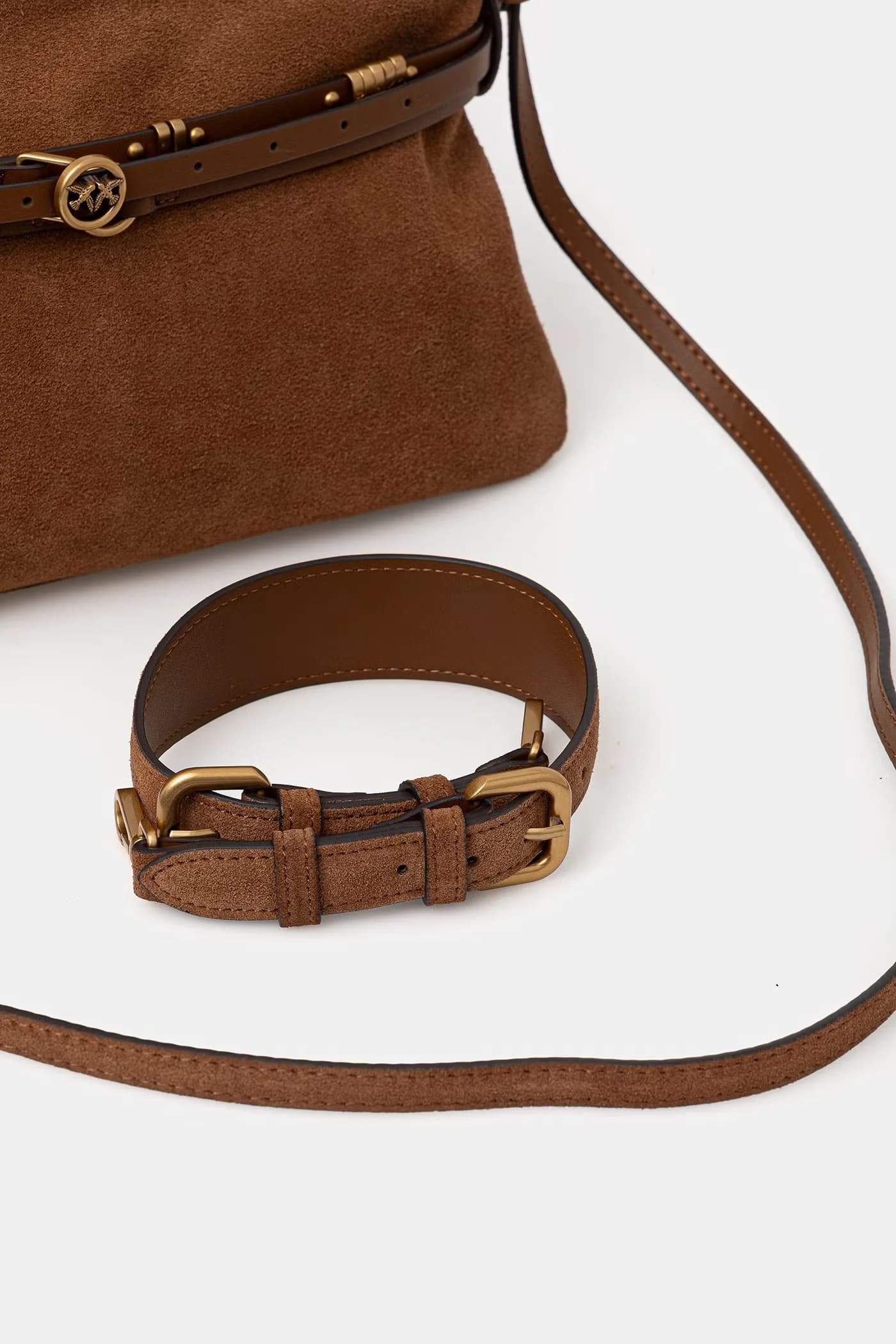 Замшевая сумочка - фото 4