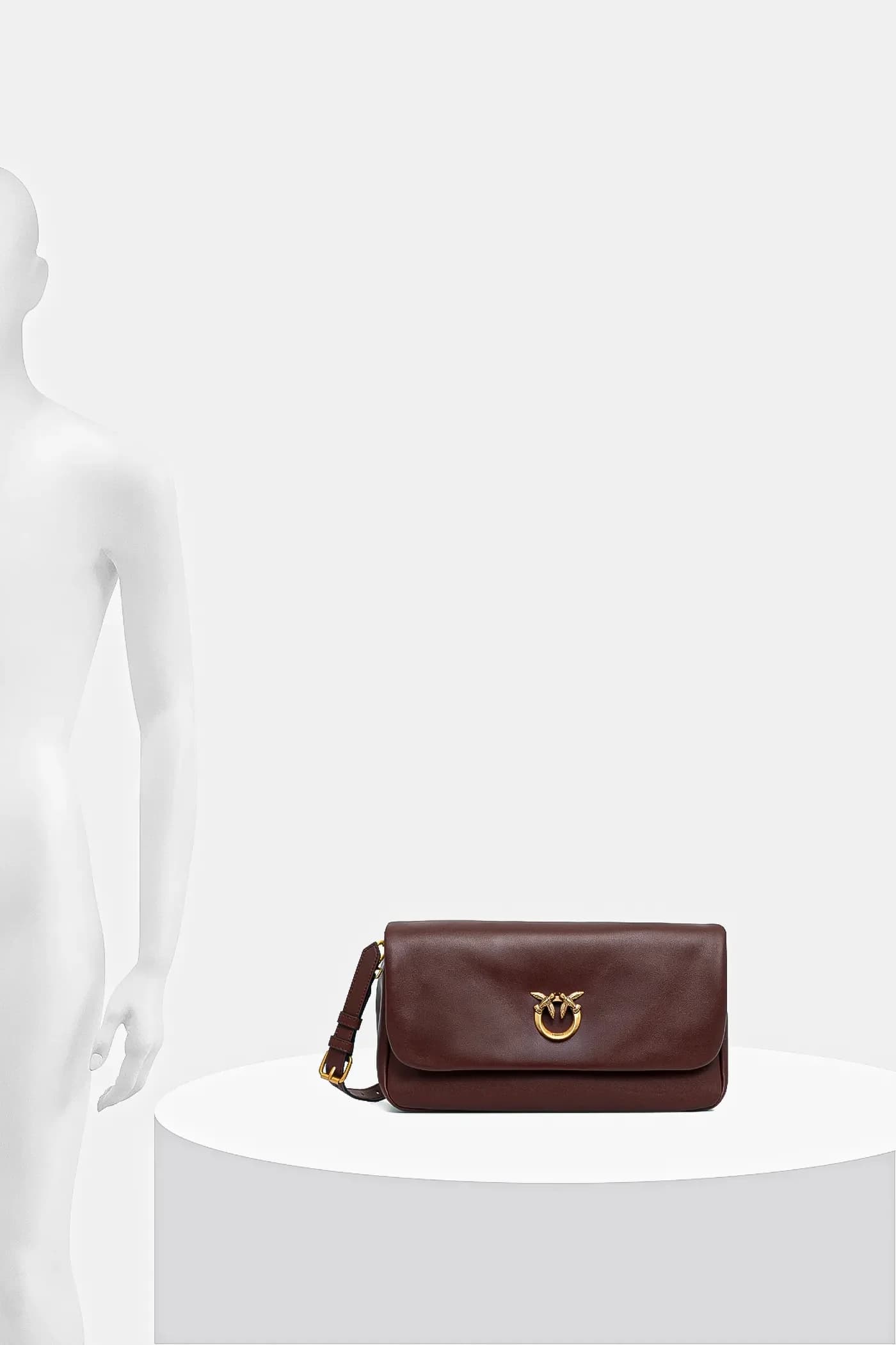 Горизонтальная кожаная сумочка - фото 7