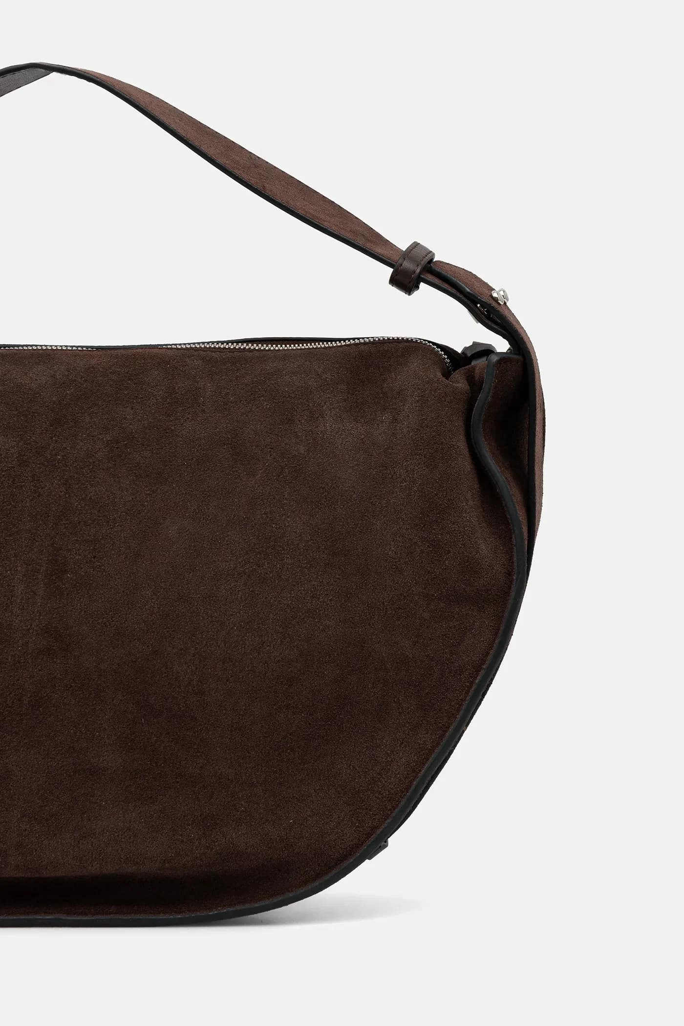 Замшевая сумочка - фото 3