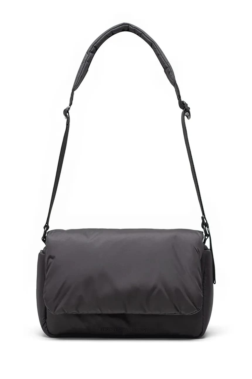 Женская сумка через плечо Cloudform