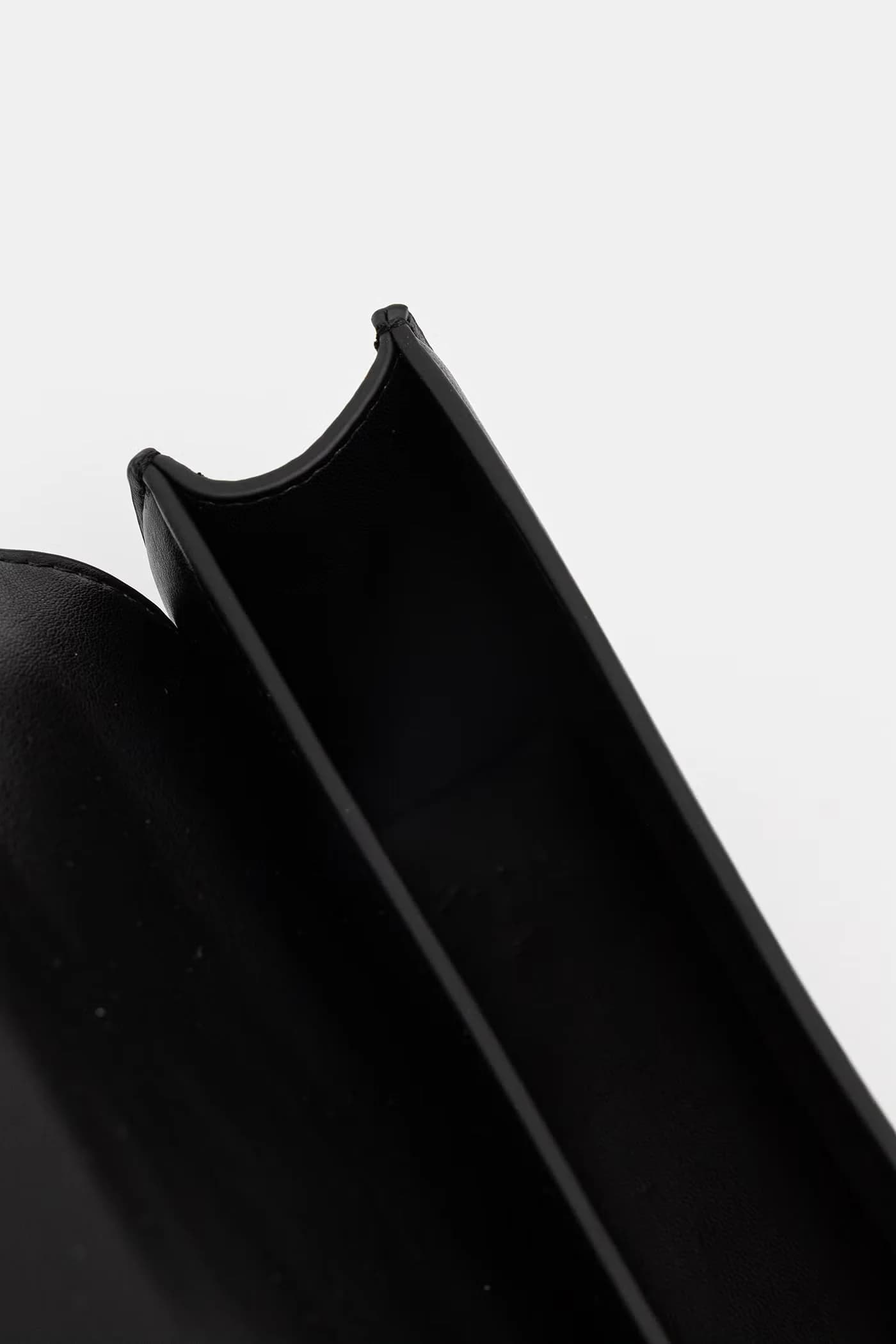 Женская сумочка из искусственной кожи. - фото 5