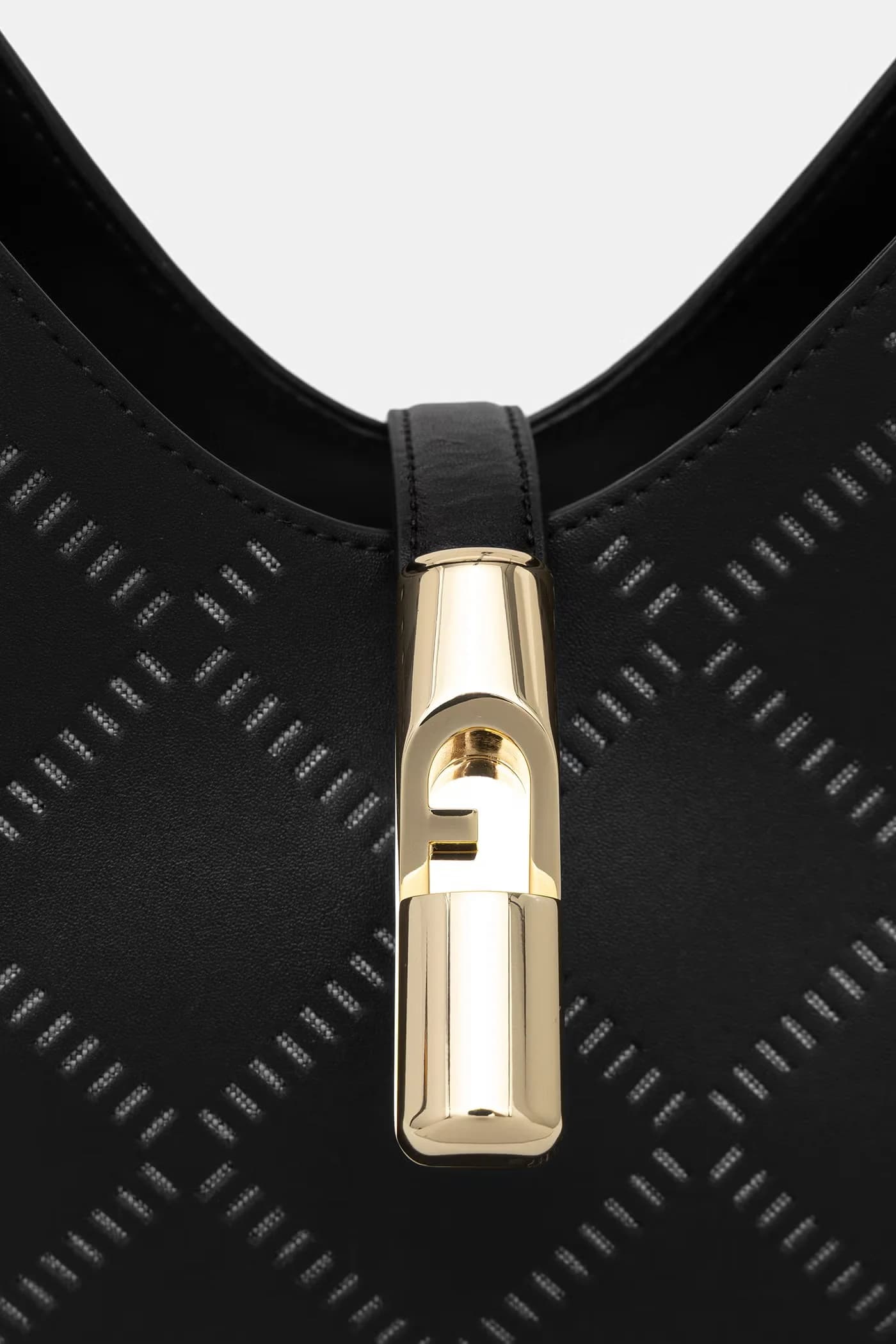 Женская кожаная сумка Goccia S Hobo - фото 4