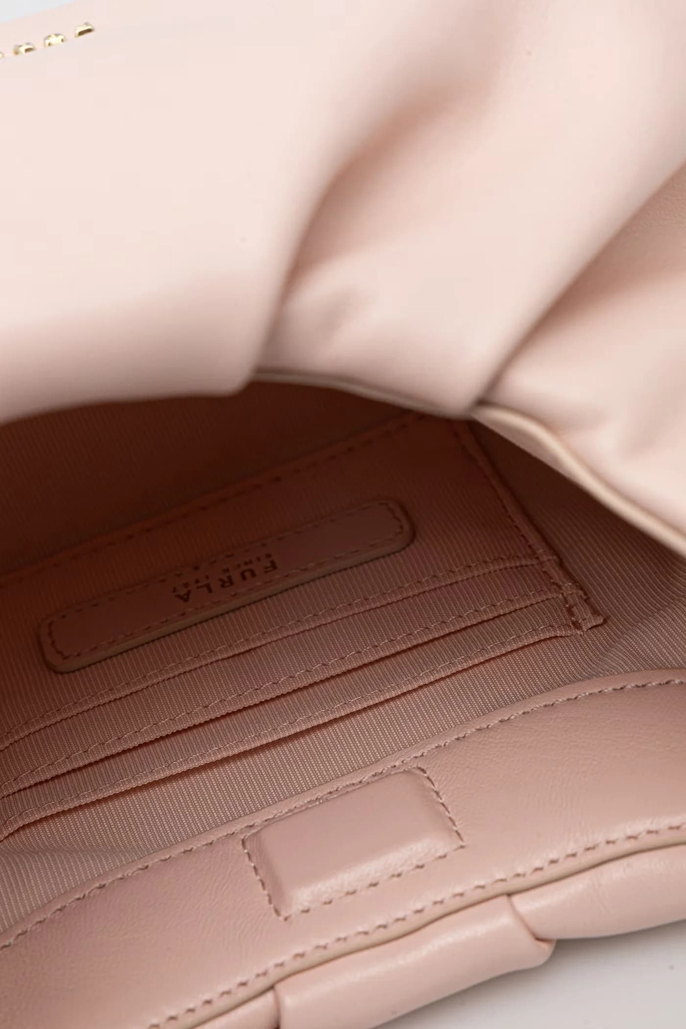 Женская кожаная сумка через плечо Delia Mini Плечо - фото 5