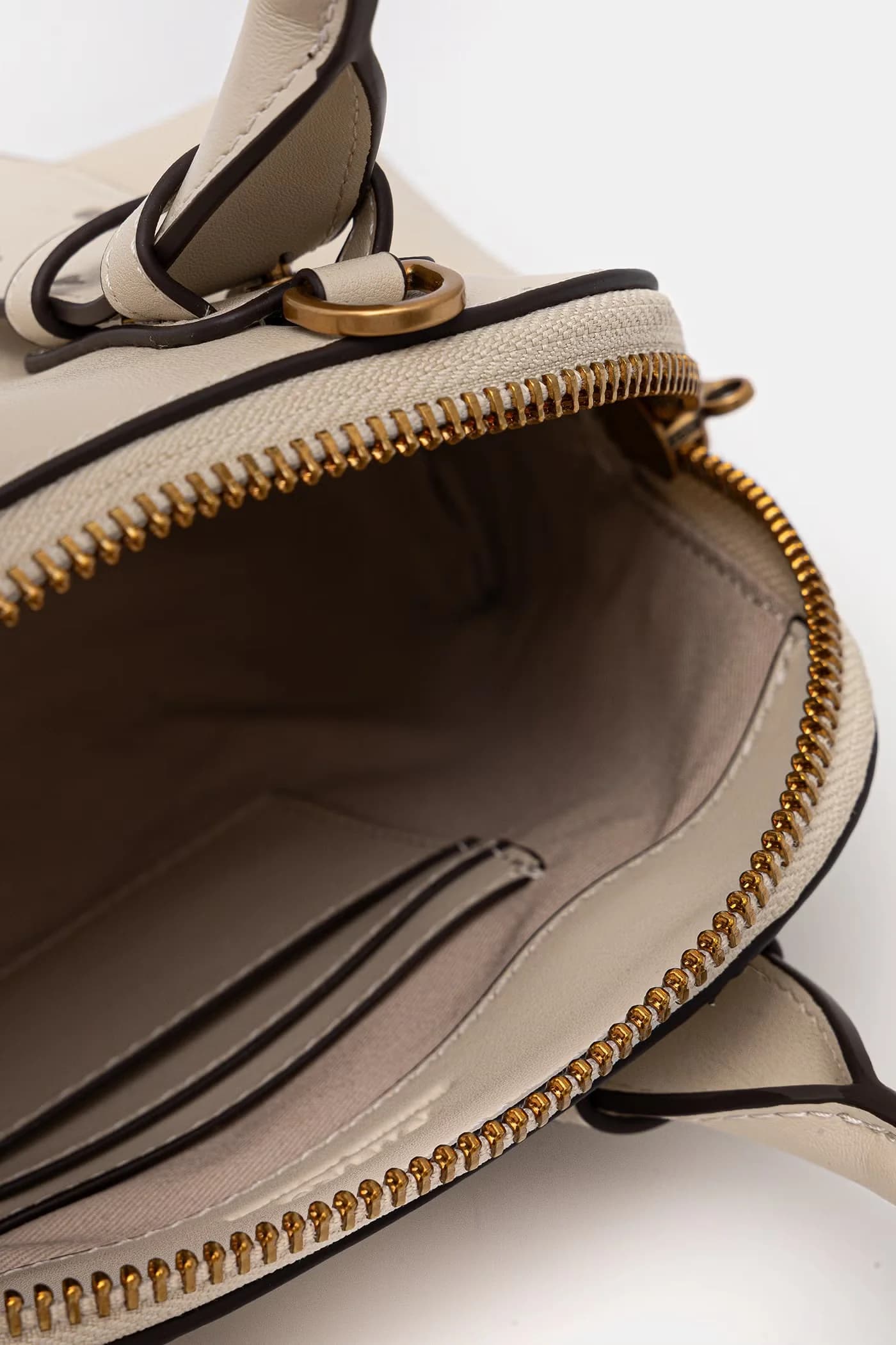 Кожаная сумочка - фото 5