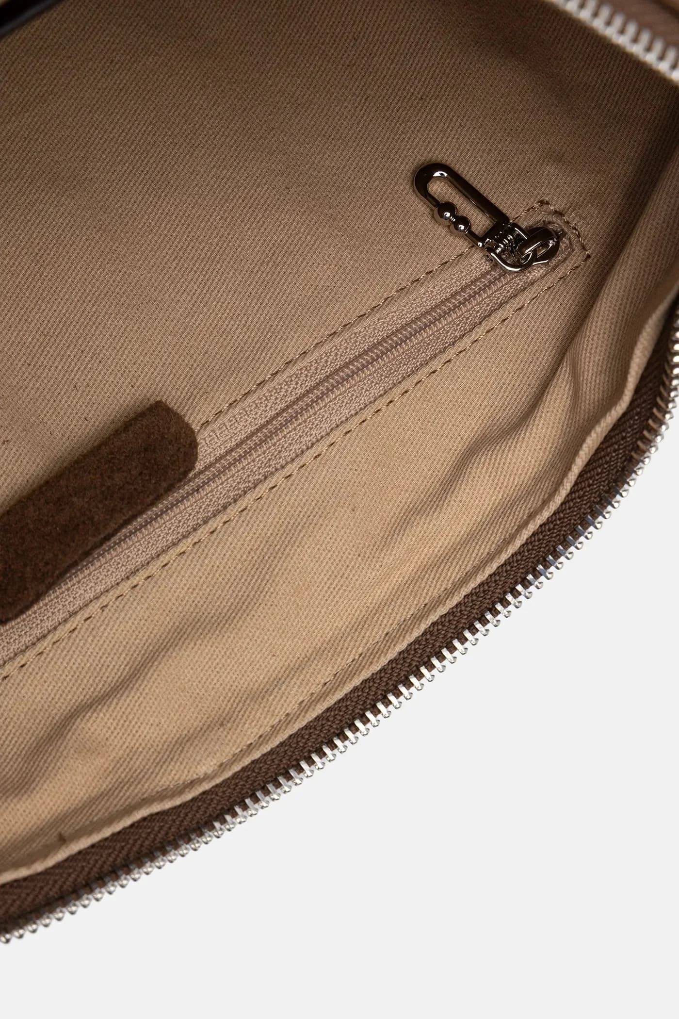 Замшевая сумочка - фото 4