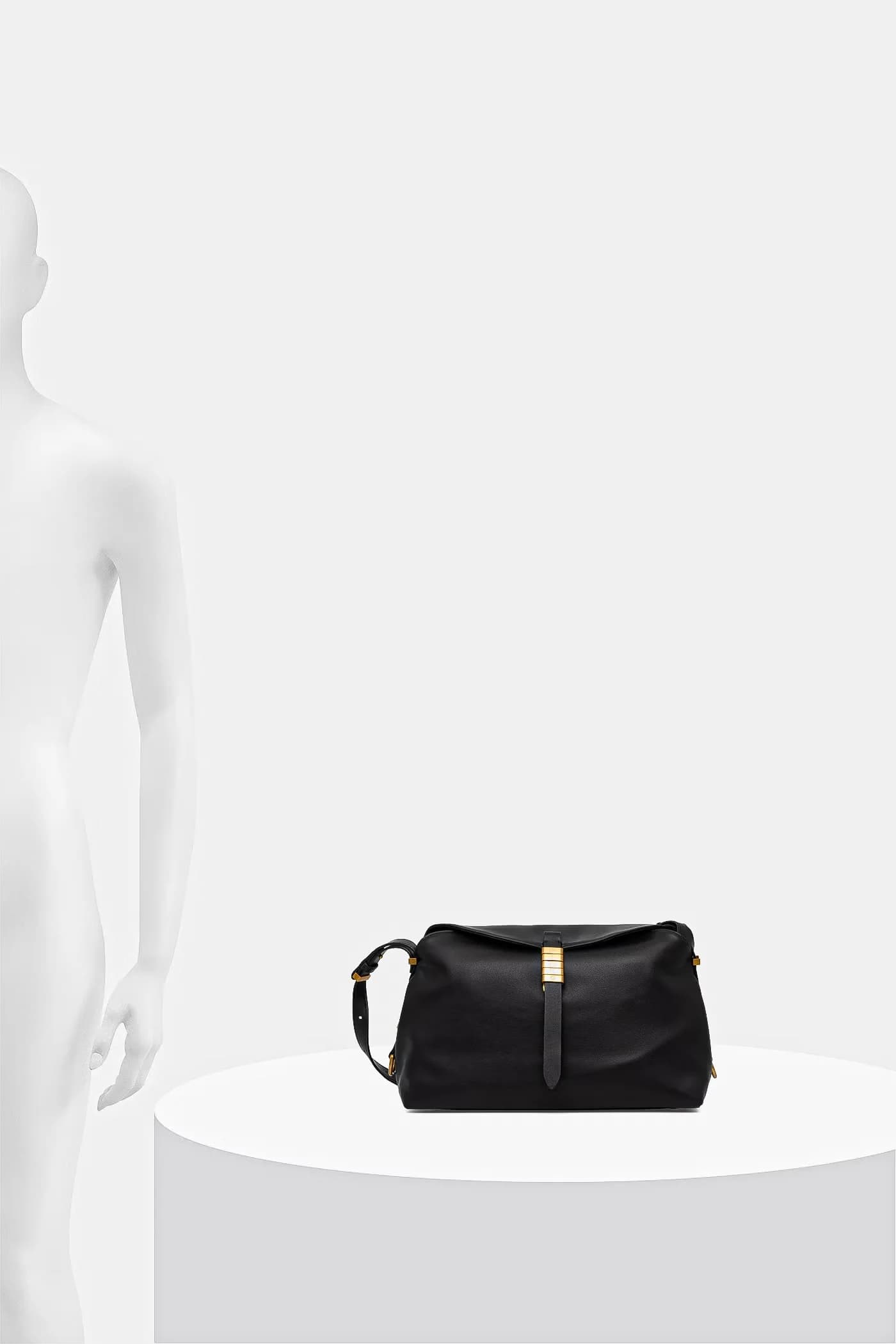 Горизонтальная кожаная сумочка - фото 6